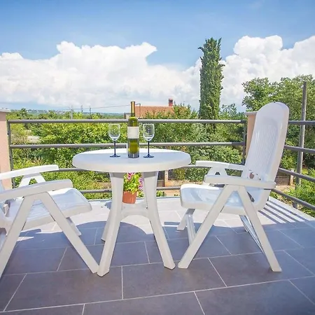 Apartment Milena *