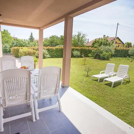 Apartment Milena
