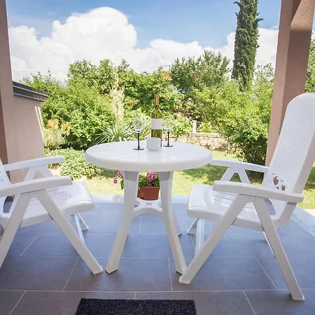 Milena Apartment