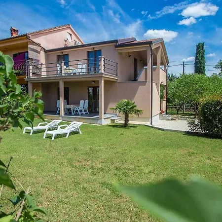 Apartment Milena Frata